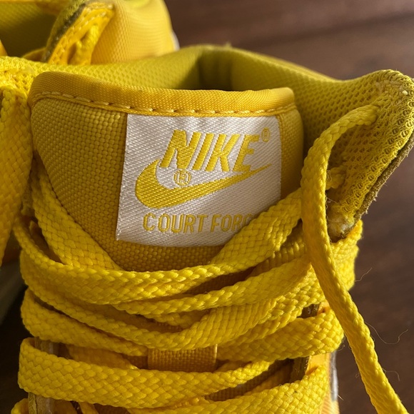 Women’s NIKE Court For e High Top Sneakers - Picture 5 of 6